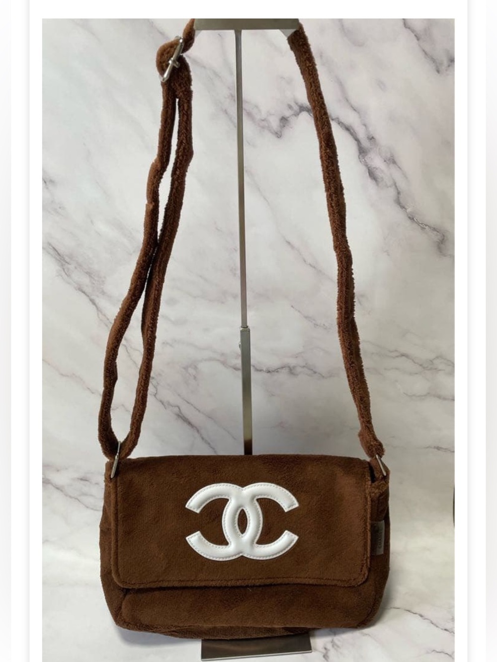 CHANEL Tote